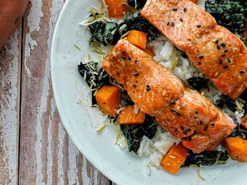 JOY'S FAVORITE! COCONUT SALMON BOWLS WITH CRISPY COCONUT KALE SALAD