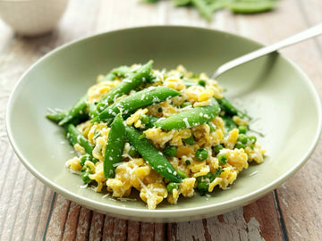 RADIATORE PASTA WITH PEAS + RICOTTA
