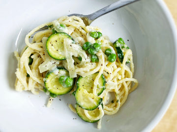 LINGUINE CARBONARA WITH ZUCCHINI + PEAS