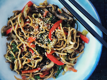 VEGETABLE YAKISOBA